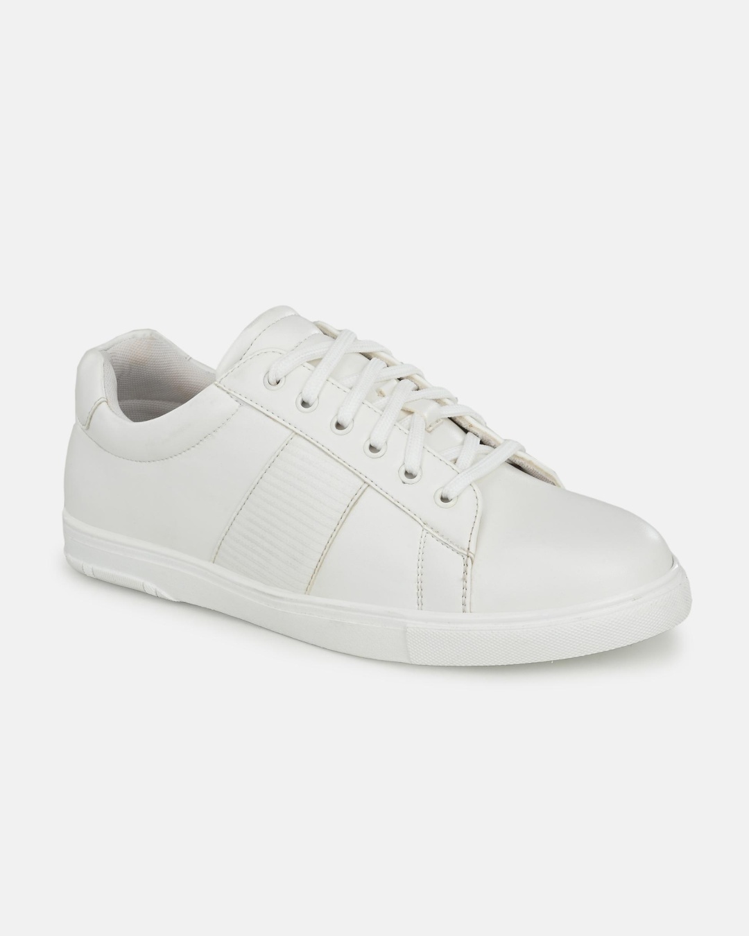 Buy Men's White Sneakers Online in India at Bewakoof