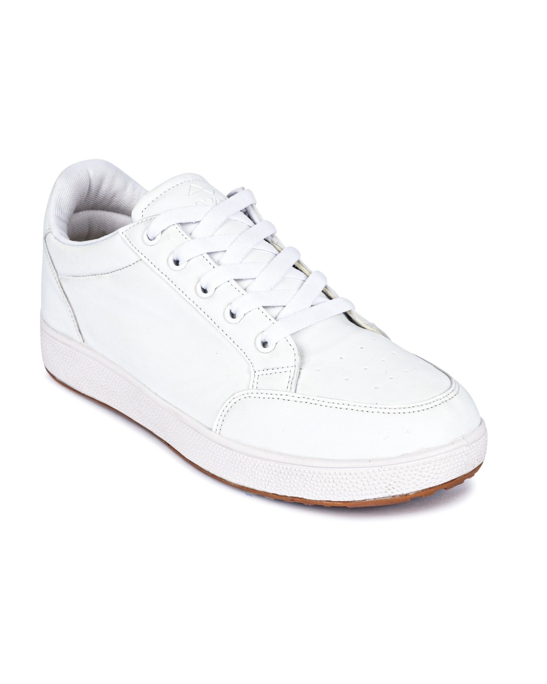 mens white basketball sneakers
