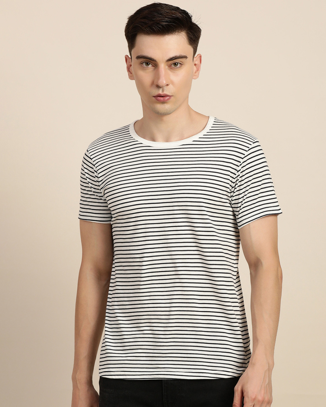 Buy Men's White Striped T-shirt Online at Bewakoof