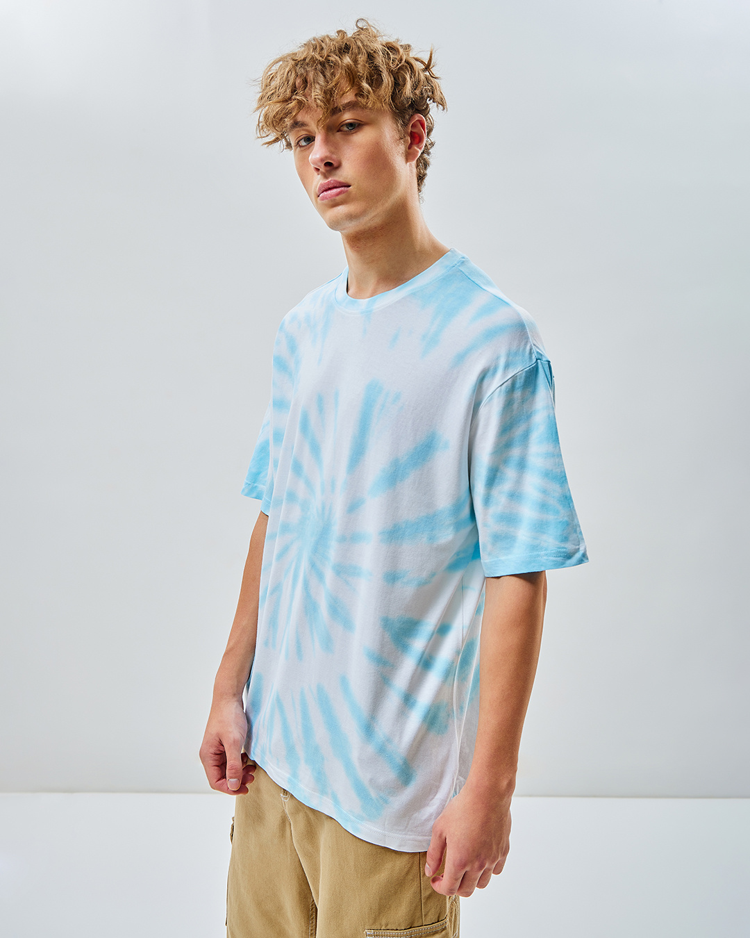 Shop Men's White & Blue Tie & Dye Oversized T-shirt-Back