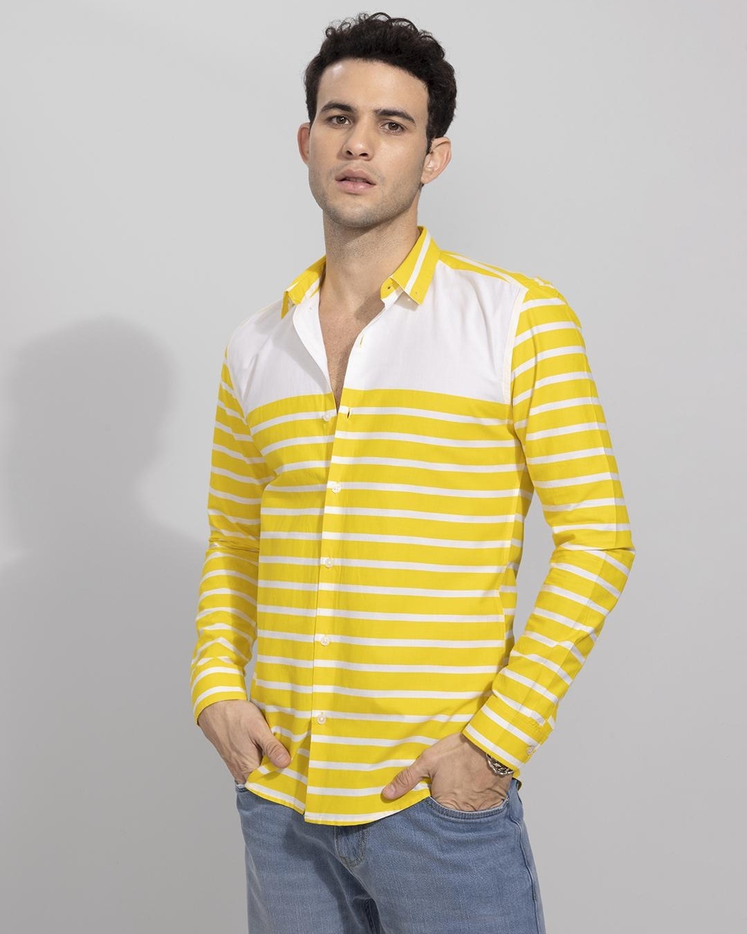 Men's Yellow Standard Slim Fit Opaque Striped Casual Shirt