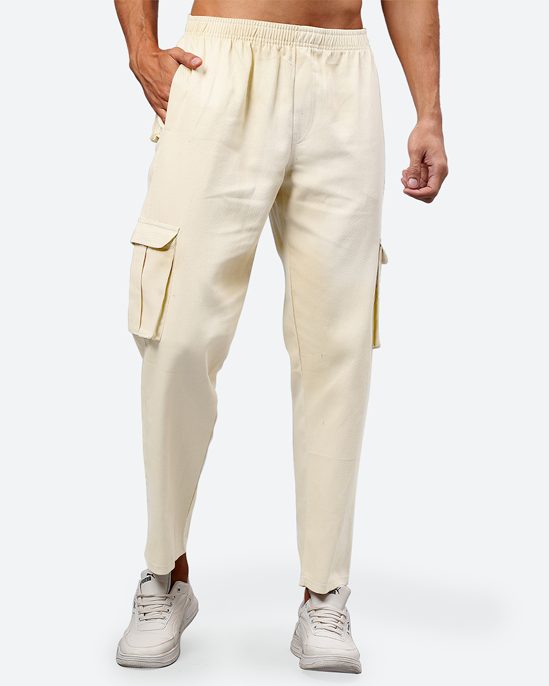 Buy Men's Off White Loose Comfort Fit Cargo Pants Online at Bewakoof