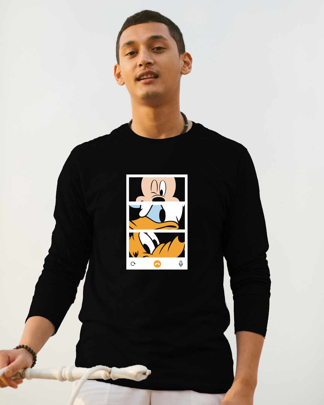 

Mickey Trio Call Full Sleeve T-Shirt (DL) Men' Printed Full Sleeve T-Shirt Bewakoof.com, Black