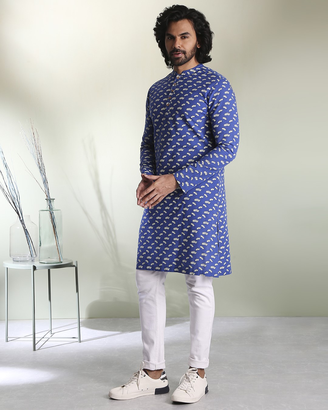 Shop Men's Navy Blue Indo Fusion Printed Relaxed Fit Mid Kurta-Back