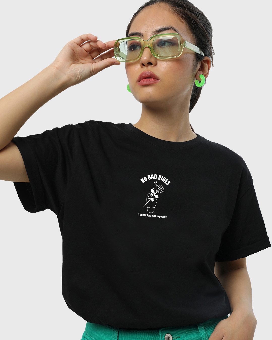 Shop Women's Black No Bad Vibes Graphic Printed Boyfriend T-shirt-Back