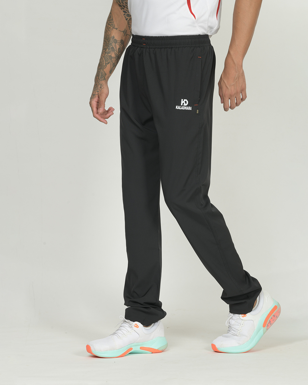 Men's Track Pants Vs Sweatpants: Which is the Better Option?, by kaladhara