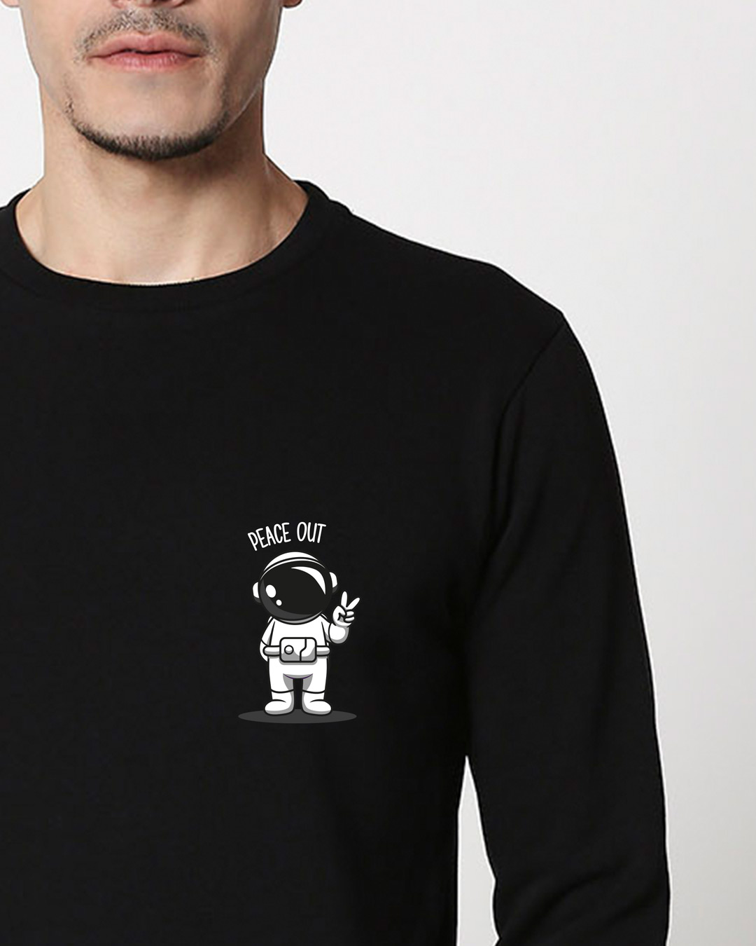 

Peace Out Astronaut Fleece Sweater Black Men' Printed Fleece Sweater Bewakoof.com