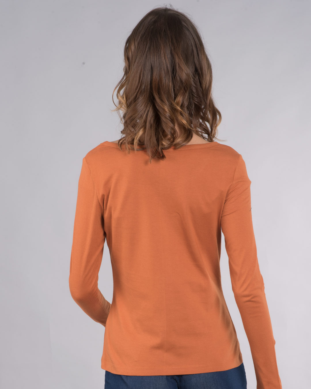 Shop Queen Daisy Scoop Neck Full Sleeve T-Shirt (DL)-Back