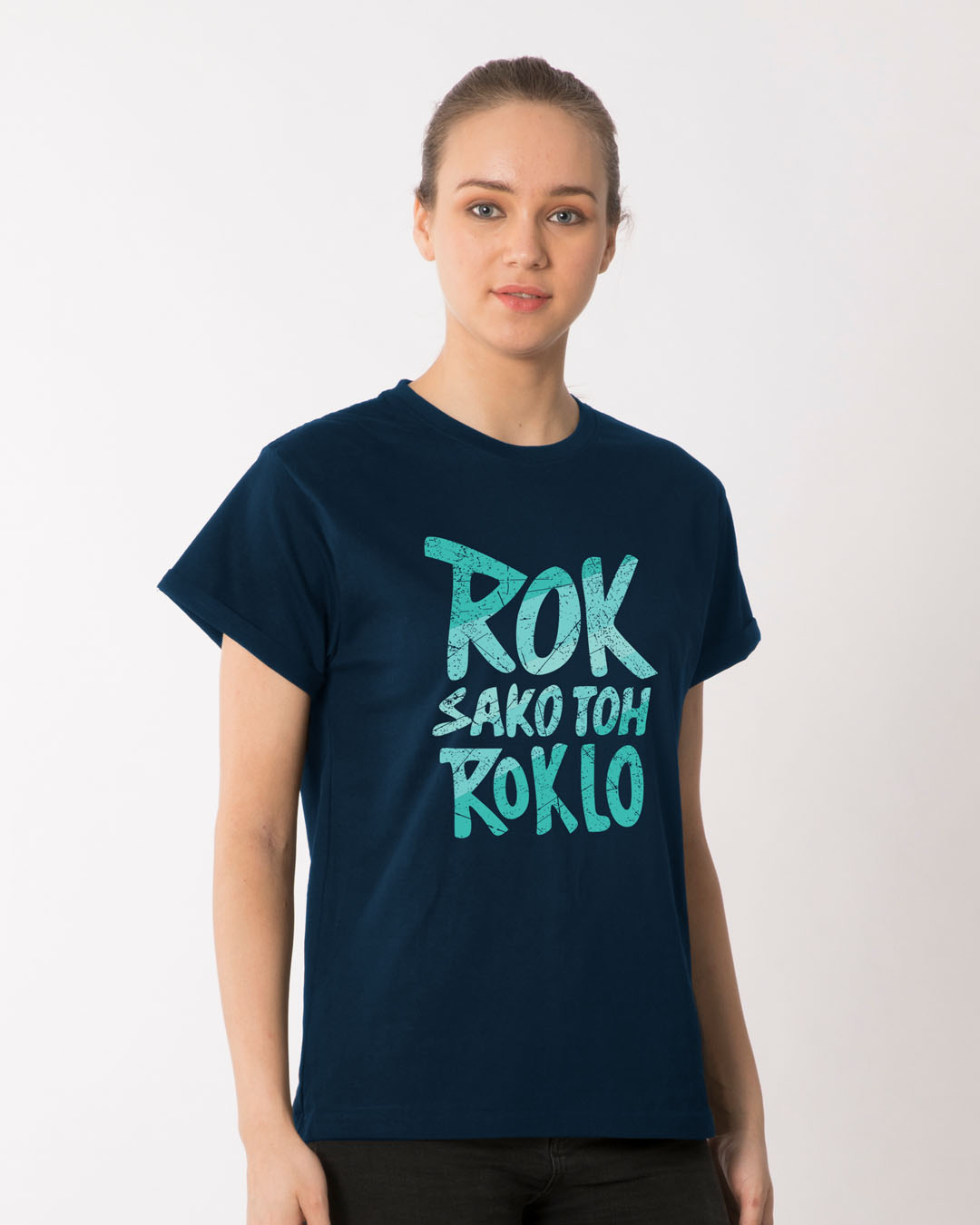 Shop Rok Sako Toh Rok Lo Boyfriend T-Shirt-Back