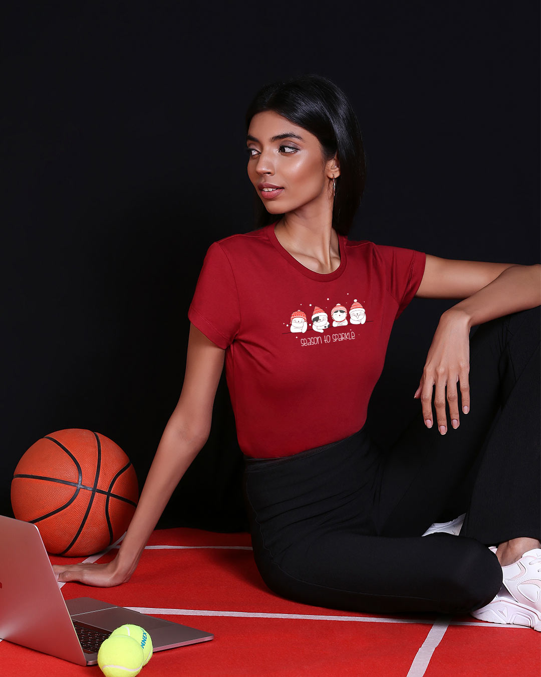 

Sparkle Half Sleeves T-Shirt Women' Half Sleeve Printed T-shirt Bewakoof.com, Red