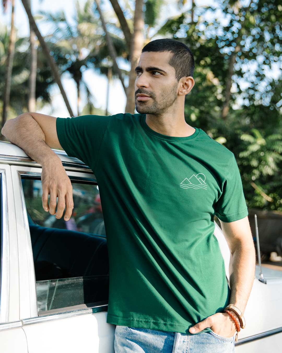 bewakoof green t shirt