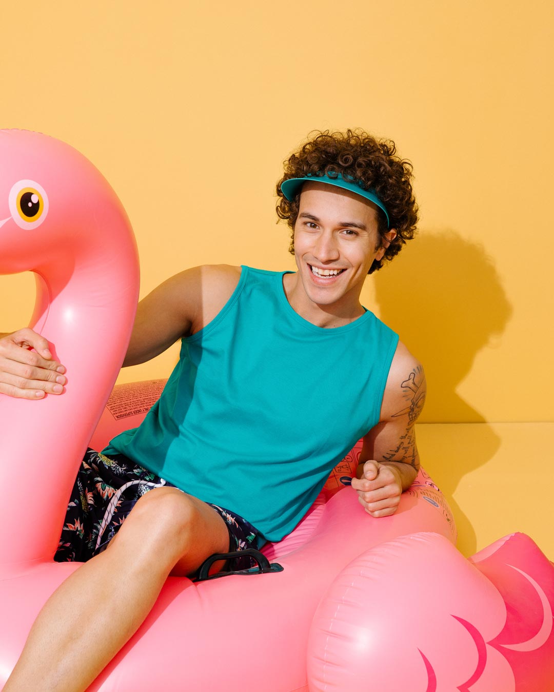 

Tropical Blue Vest Men' Plain Round Neck Vest Bewakoof.com