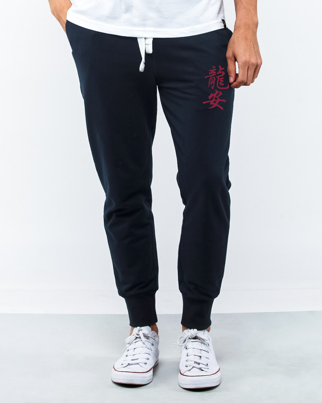 bewakoof joggers