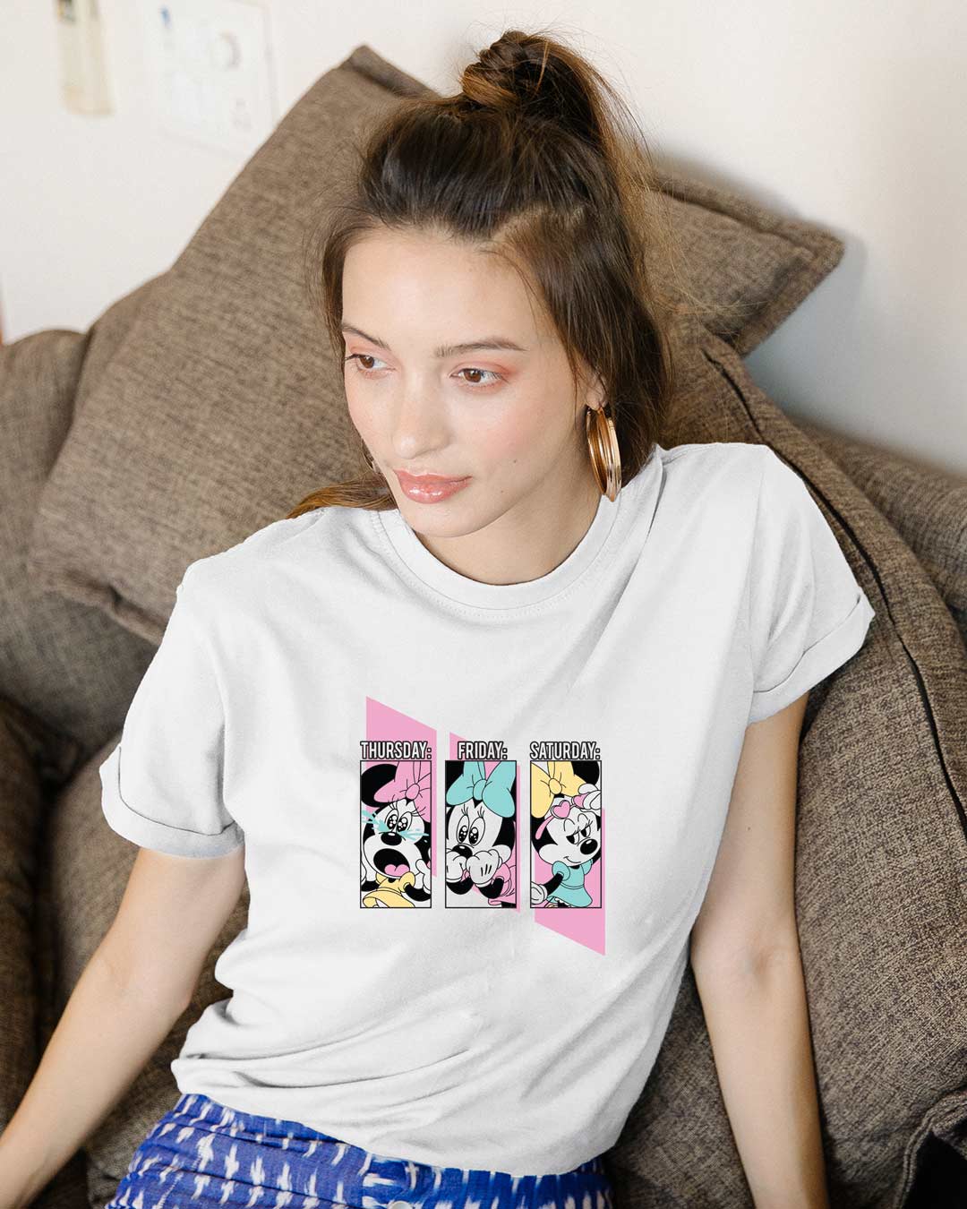 

Weekend Minnie Boyfriend T-Shirt (DL) White Women' Printed Boyfriend T-Shirts Bewakoof.com