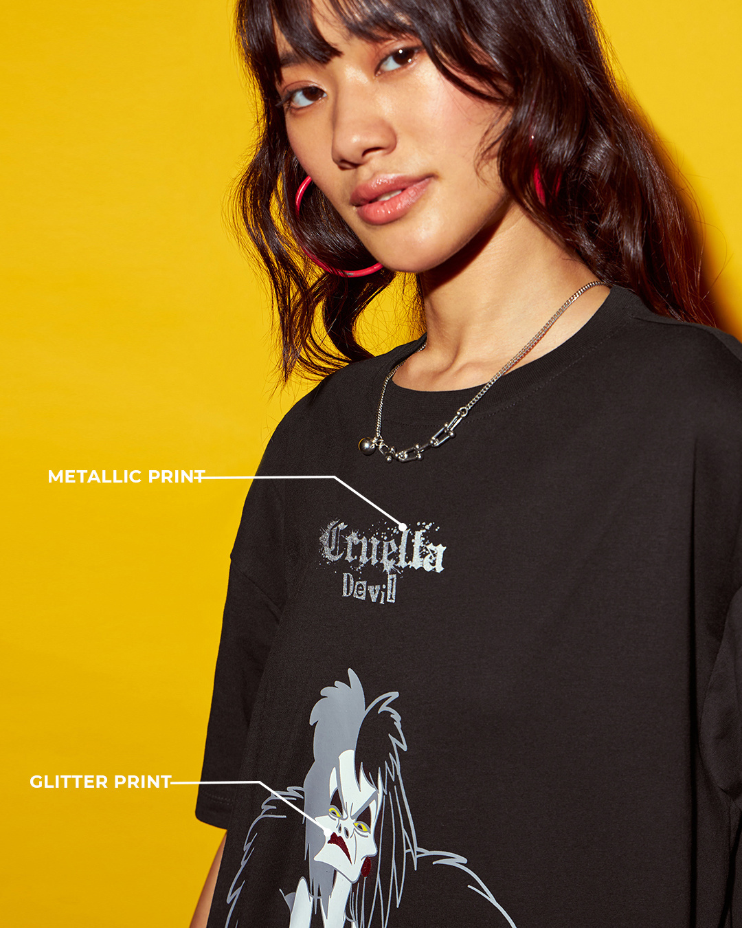Shop Women's Black Cruella Devil Graphic Printed Oversized T-shirt-Back