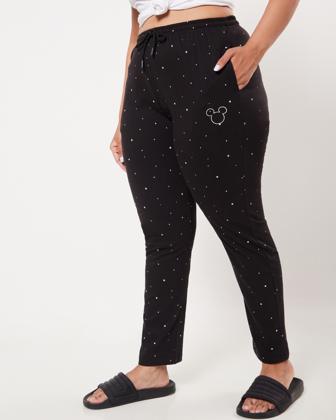 Shop Women's Black All Over Printed Plus Size Lounge Pyjamas-Back