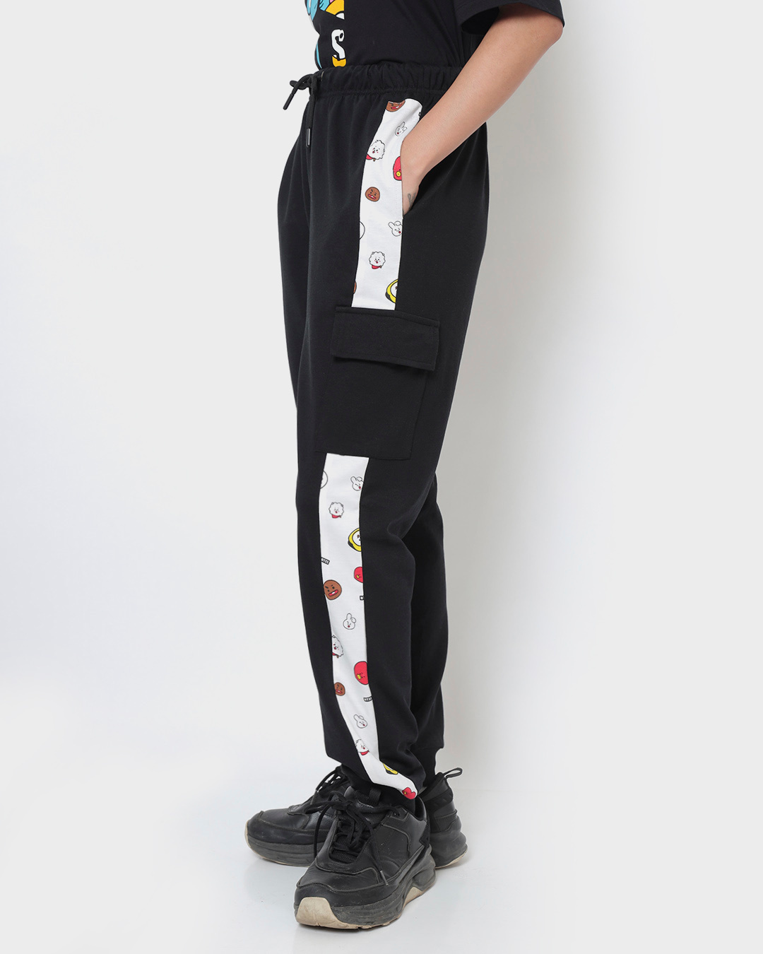Shop Women's Black BTS Doodle Printed Relaxed Fit Cargo Joggers-Back