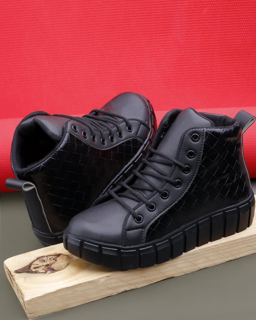 Buy Women's Black Sneakers Online in India at Bewakoof