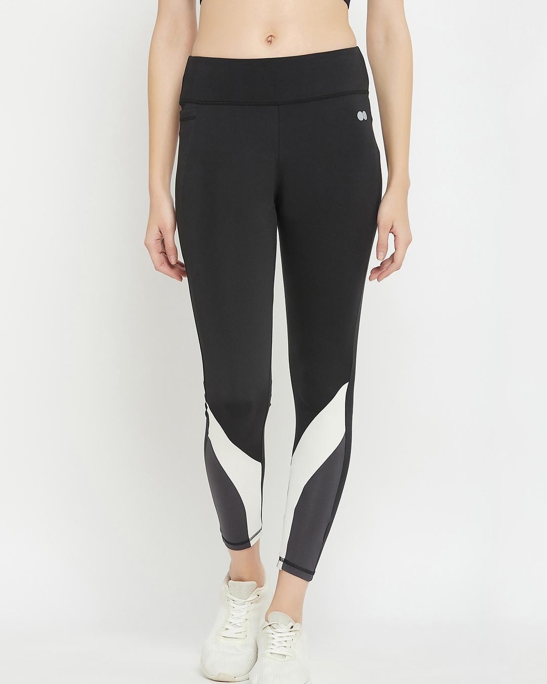 Buy Women S Black Color Block Slim Fit Activewear Tights Online At Bewakoof