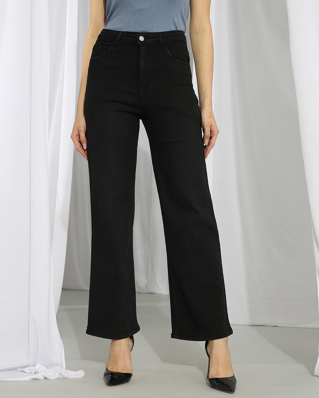 Buy Women's Black Jeans Online at Bewakoof