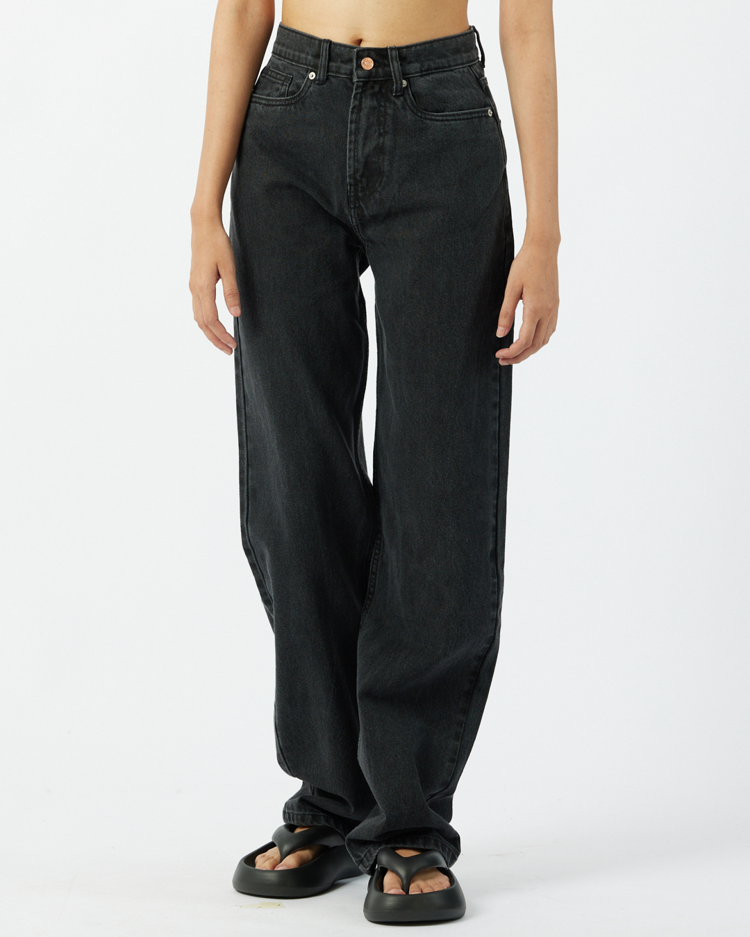Buy Women's Black Loose Comfort Fit Jeans Online at Bewakoof