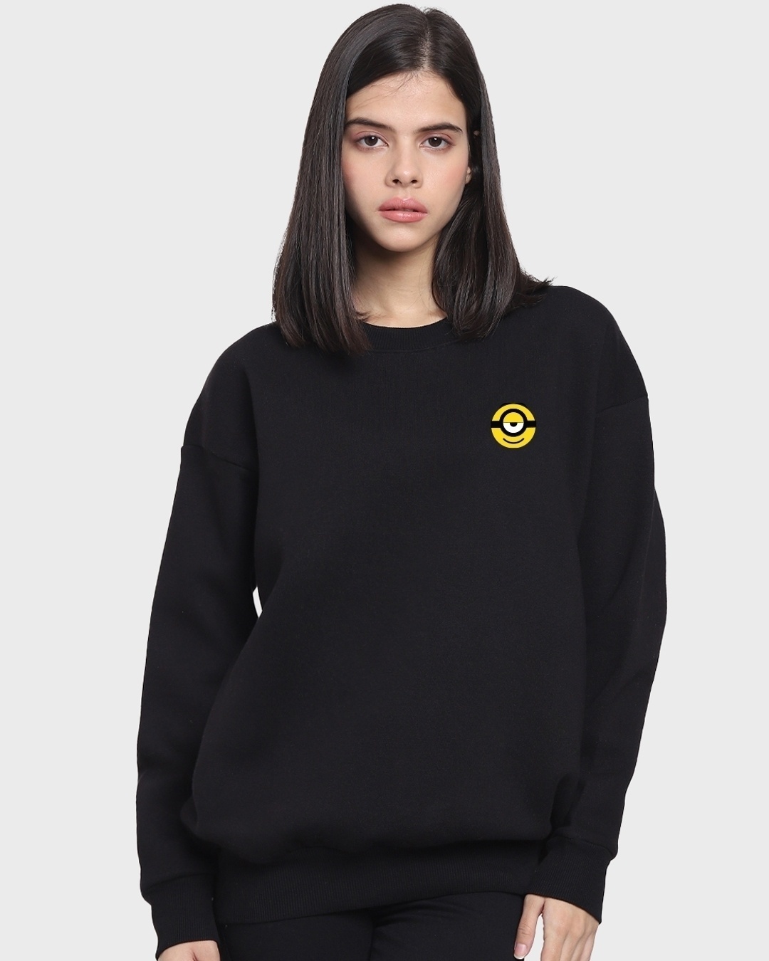Shop Women's Black Minions Me Want Banana Graphic Printed Oversized Sweatshirt-Back