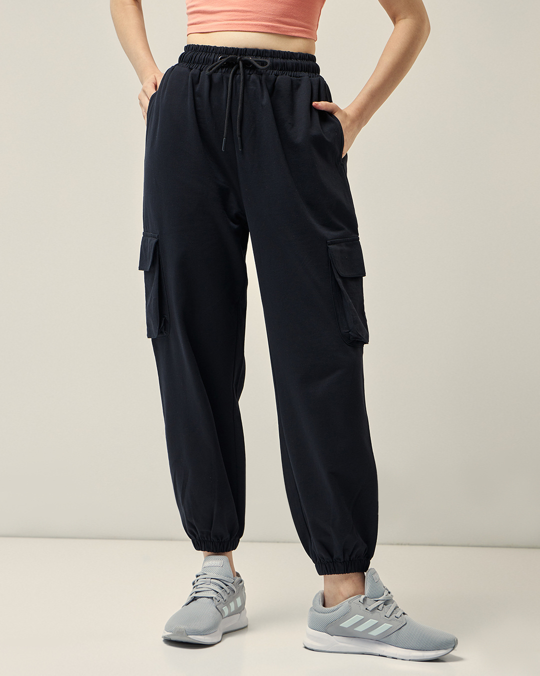 Buy Women S Black Oversized Cargo Joggers Online At Bewakoof   Women S Black Oversized Cargo Joggers 585684 1707221609 1 