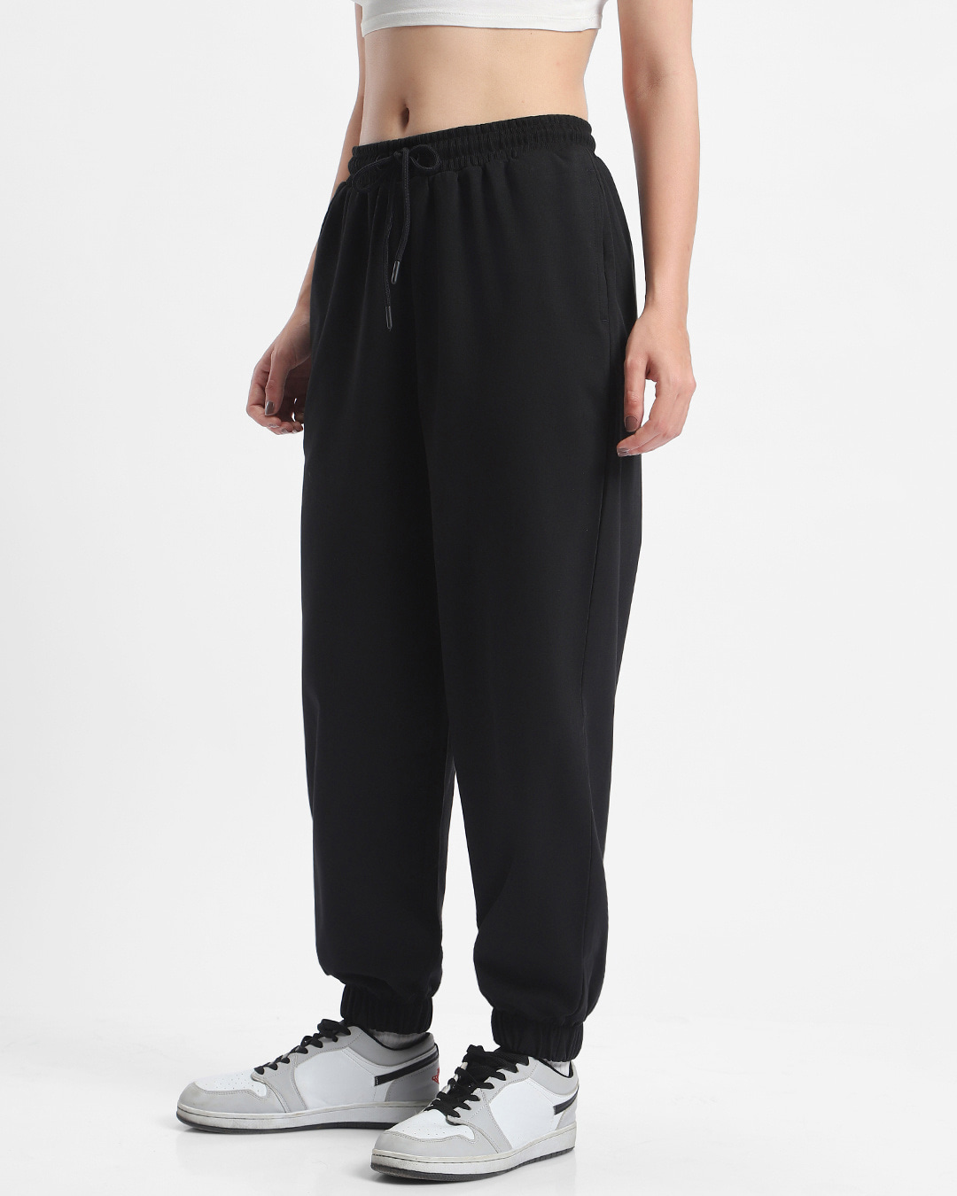 Buy Women s Black Oversized Joggers Online at Bewakoof