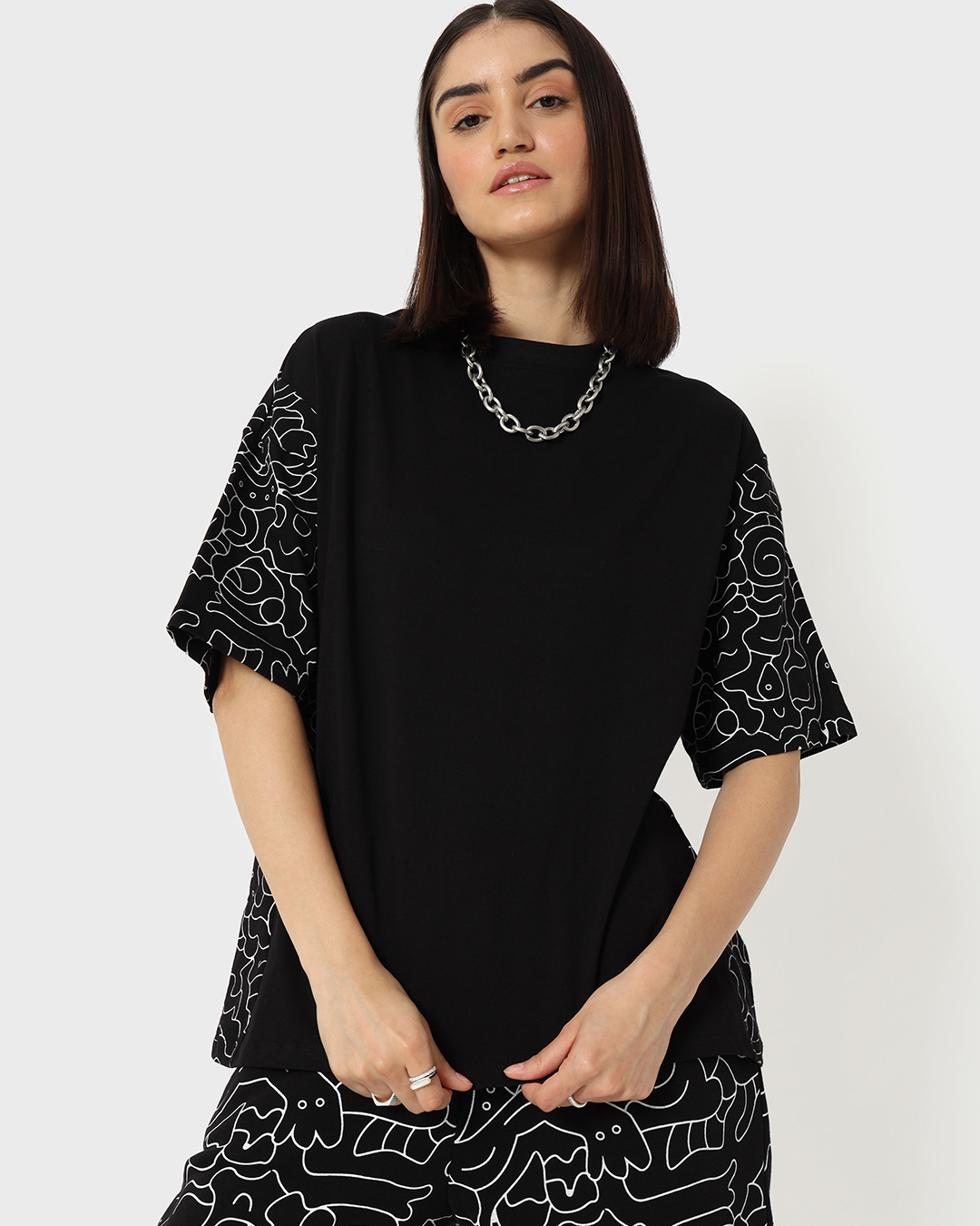 Shop Women's Black Oversized T-shirt-Back