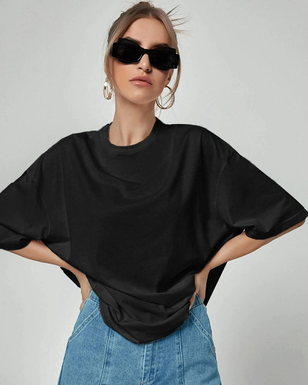 Buy Women's Black Oversized T-shirt for Women Black Online at Bewakoof