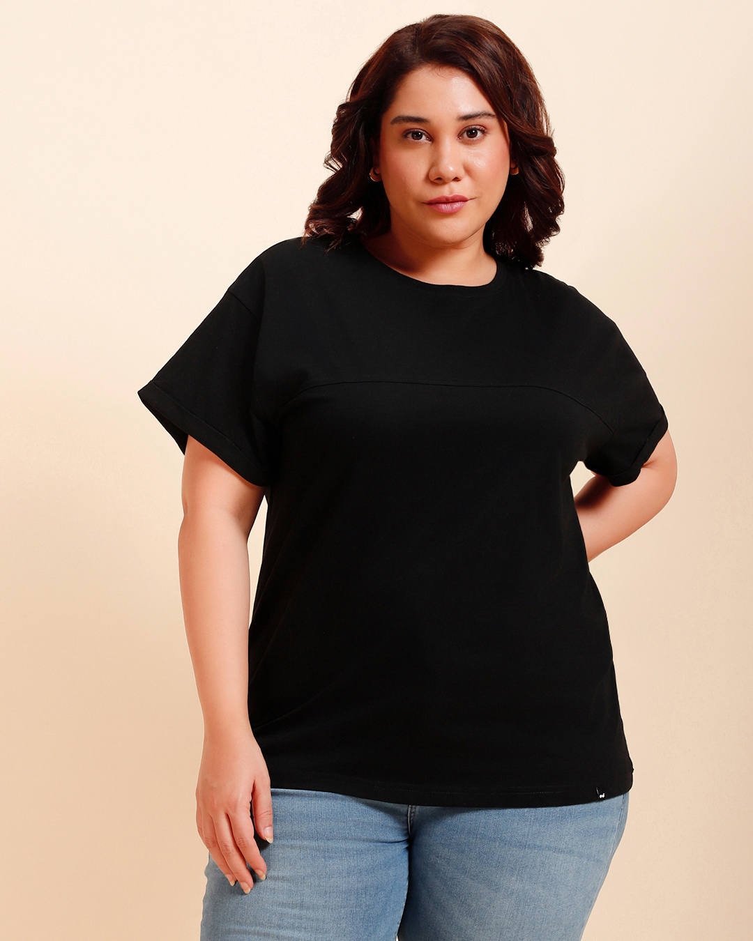 Shop Women's Black Plus Size Boyfriend T-shirt-Back