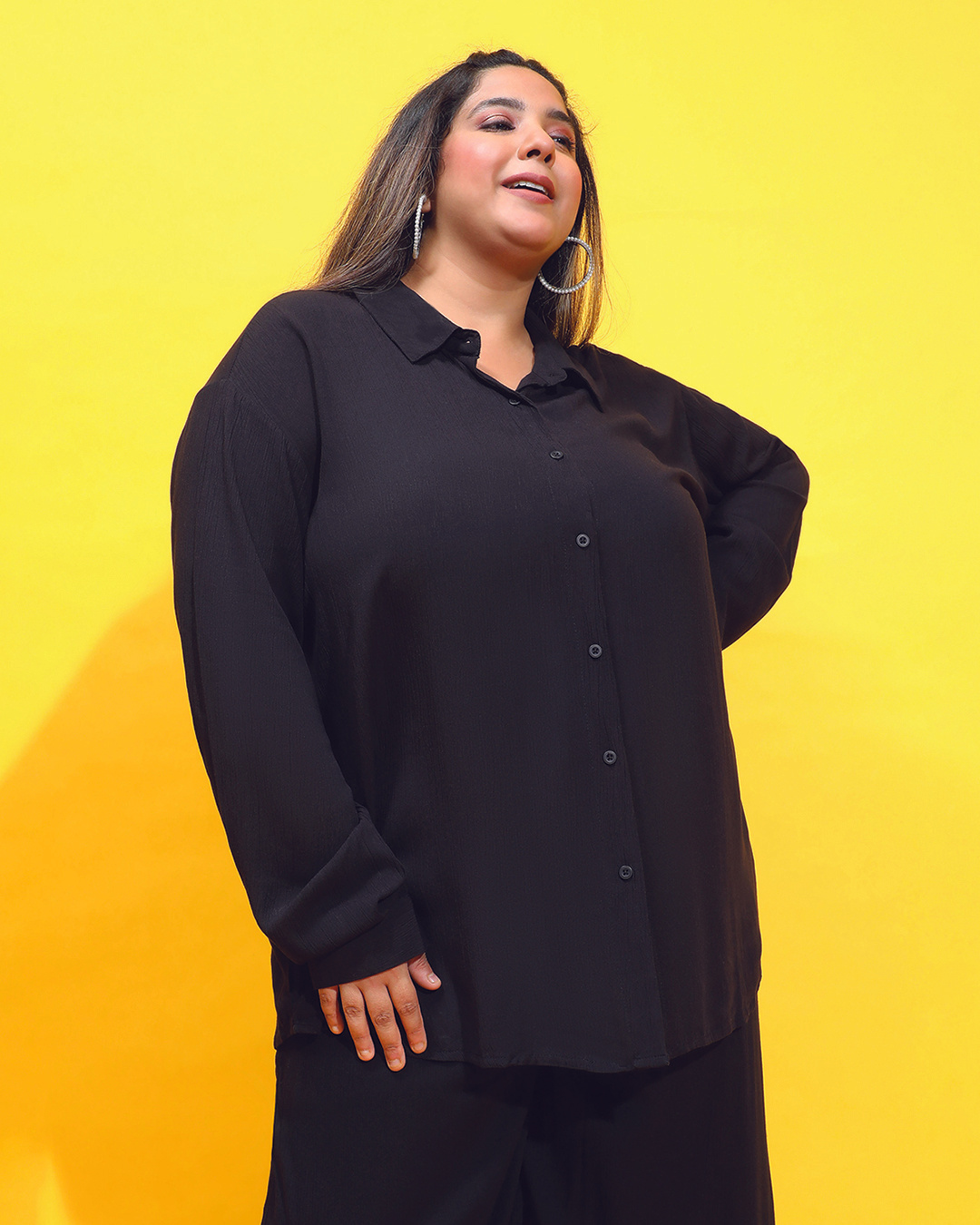 Shop Women's Black Relaxed Fit Plus Size Shirt-Back