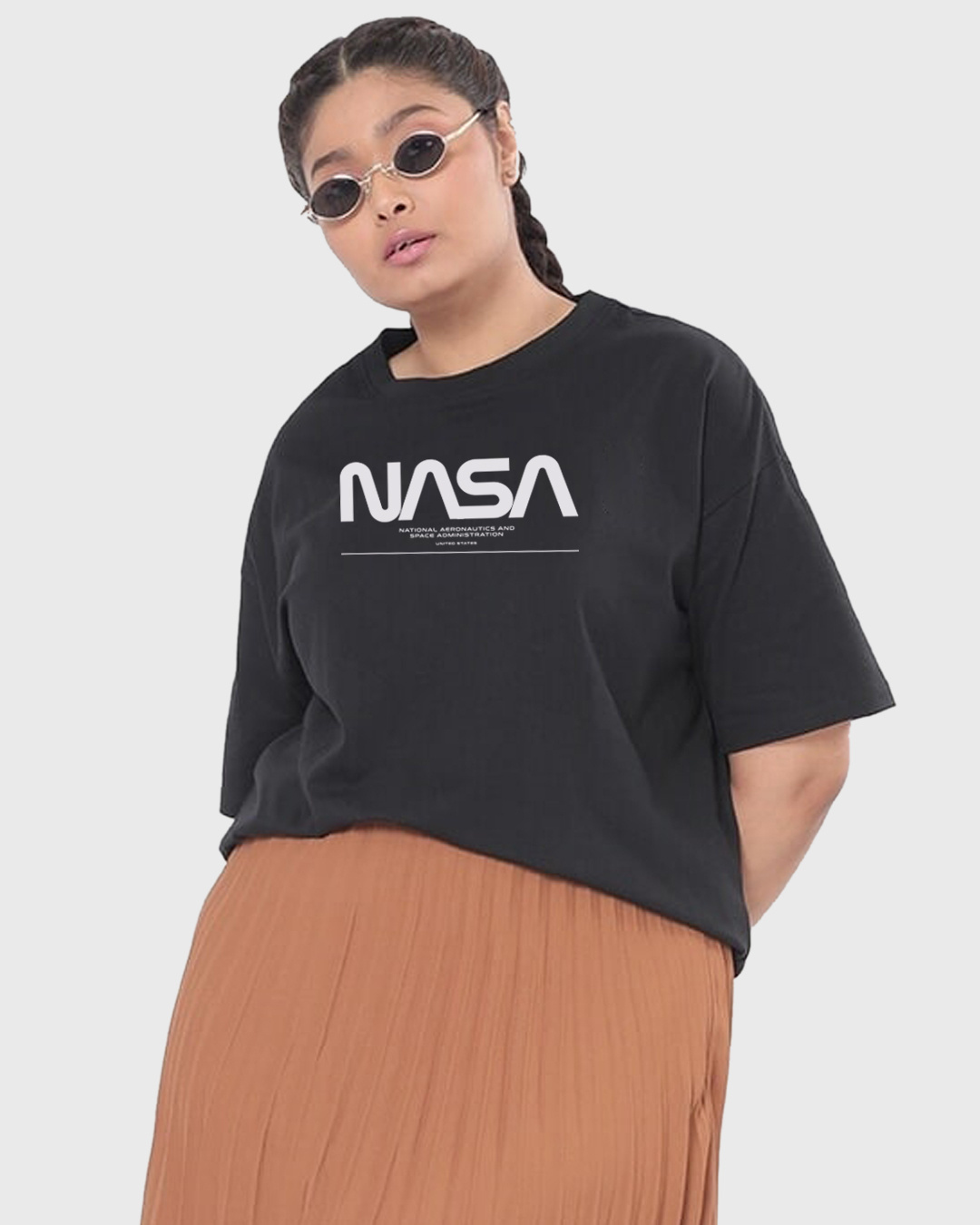 Shop Women's Black Spaced NASA Typography Oversized Plus Size T-shirt-Back