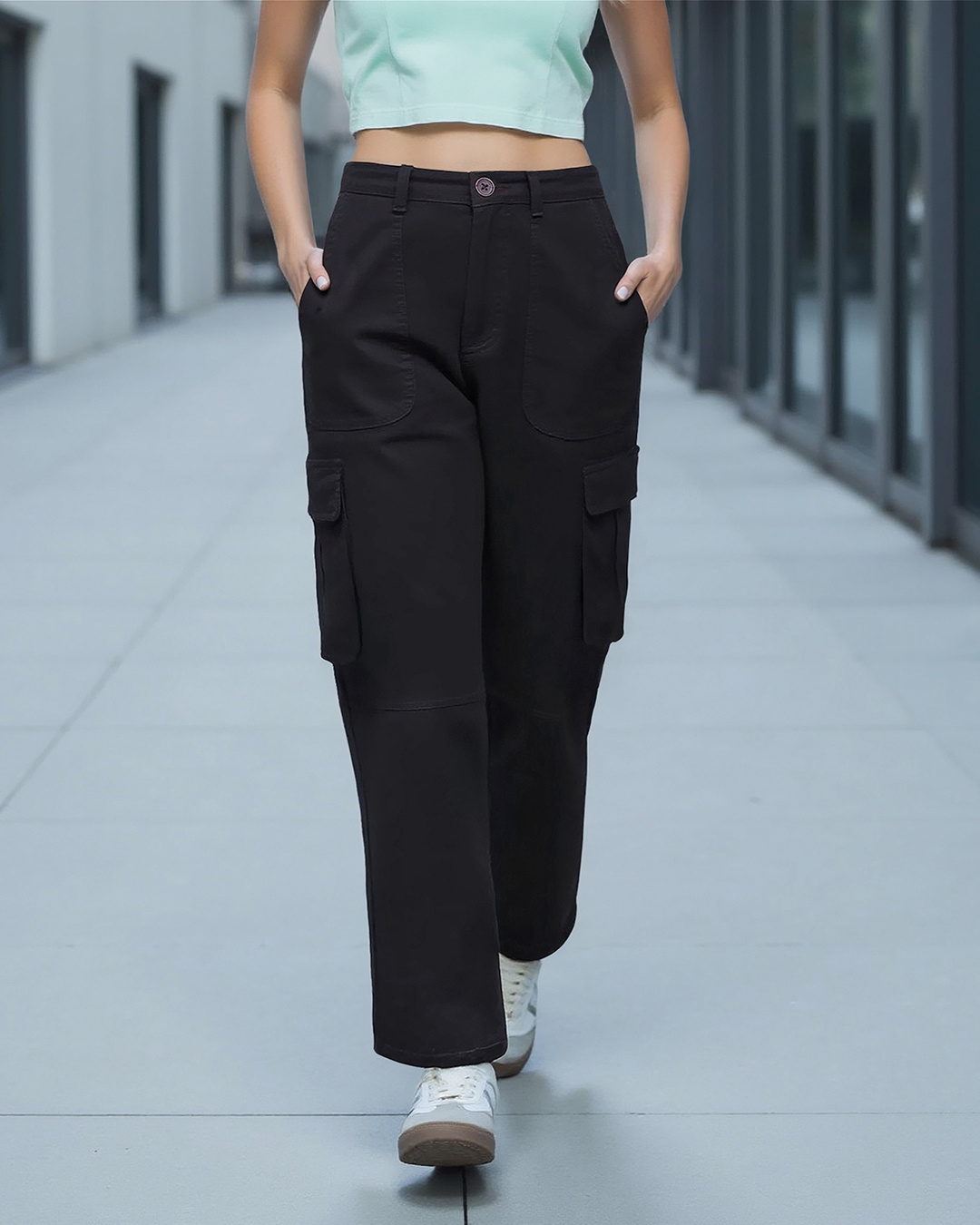 Buy Women's Black Straight Cargo Pants Online at Bewakoof