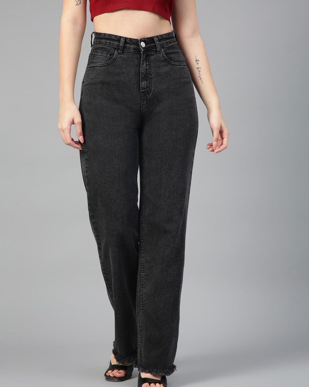 Buy Women's Black Straight Fit Jeans Online at Bewakoof