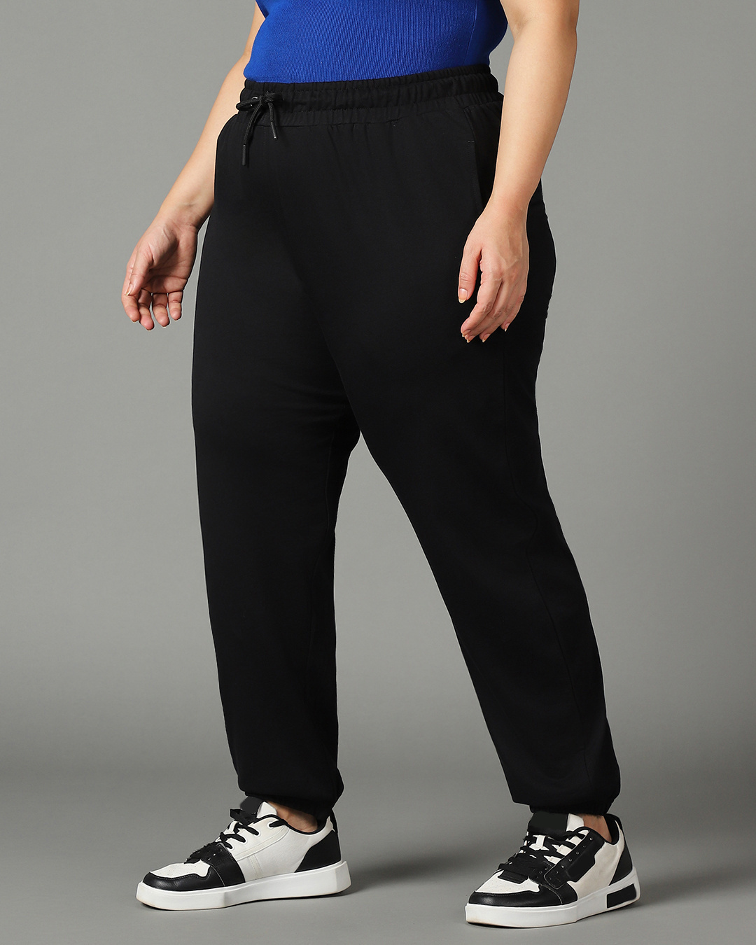 Shop Women's Black Oversized Plus Size Joggers-Back