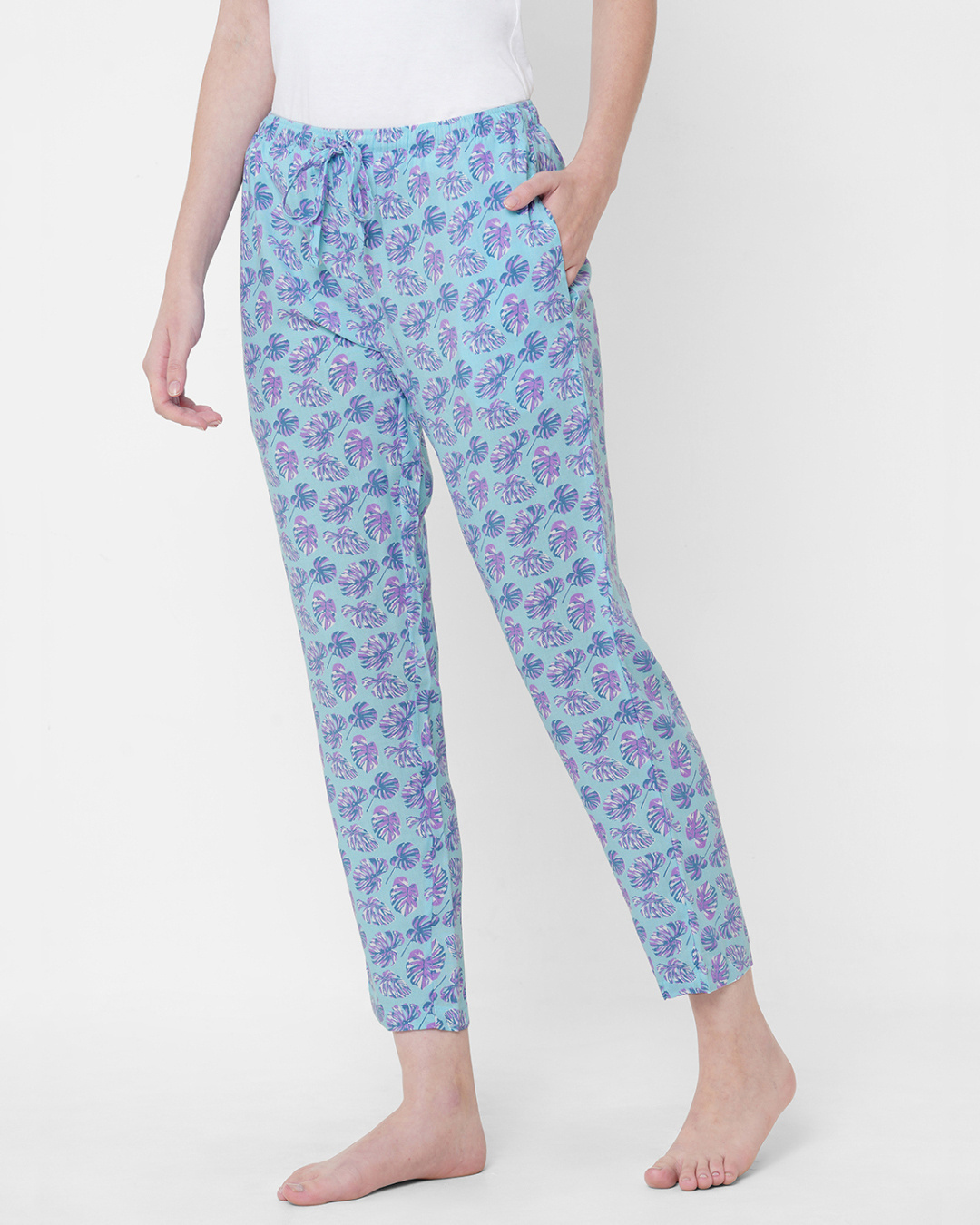 Shop Women's Blue All Over Leaf Printed Lounge Pants-Back