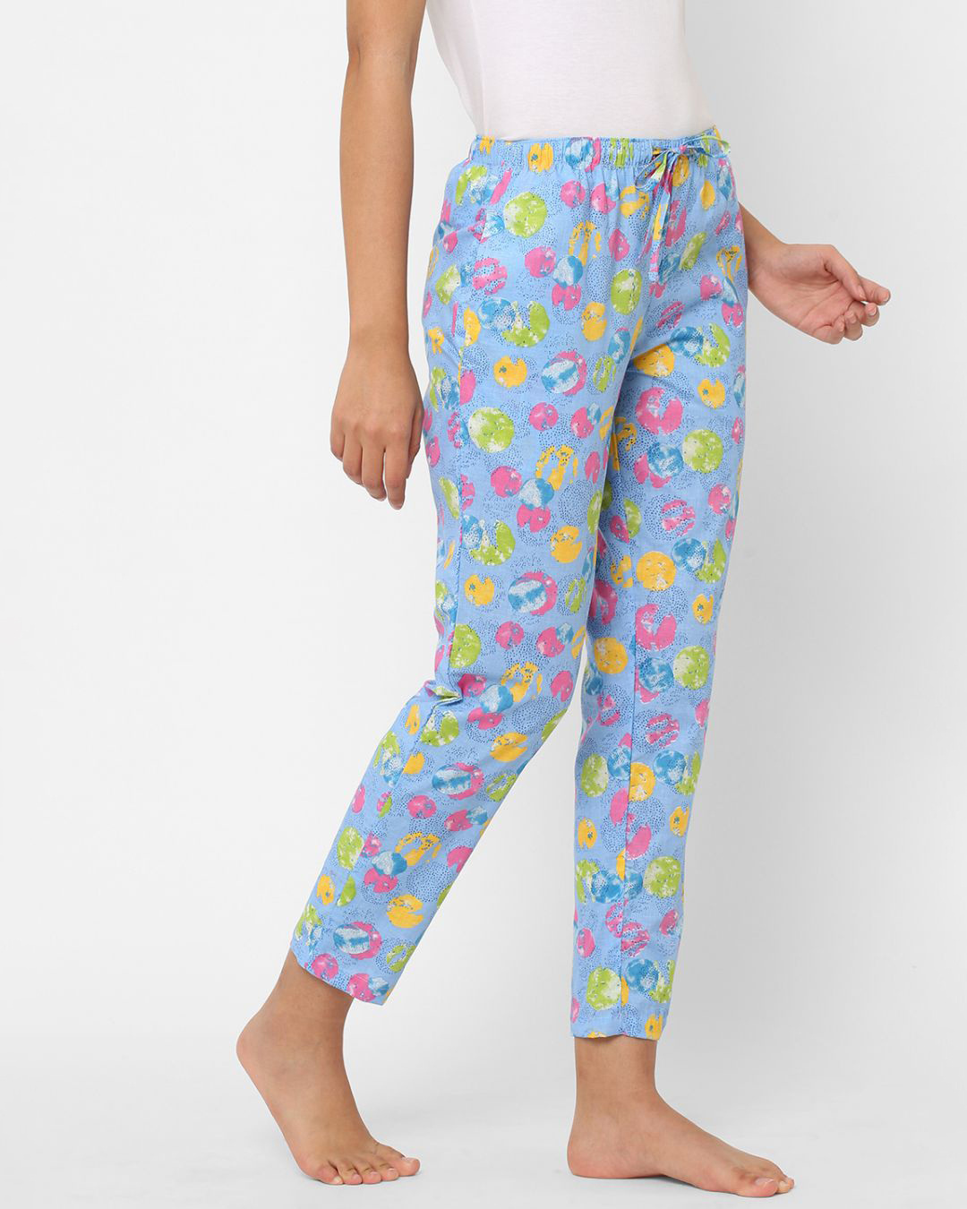 Shop Women's Blue All Over Printed Cotton Lounge Pants-Back