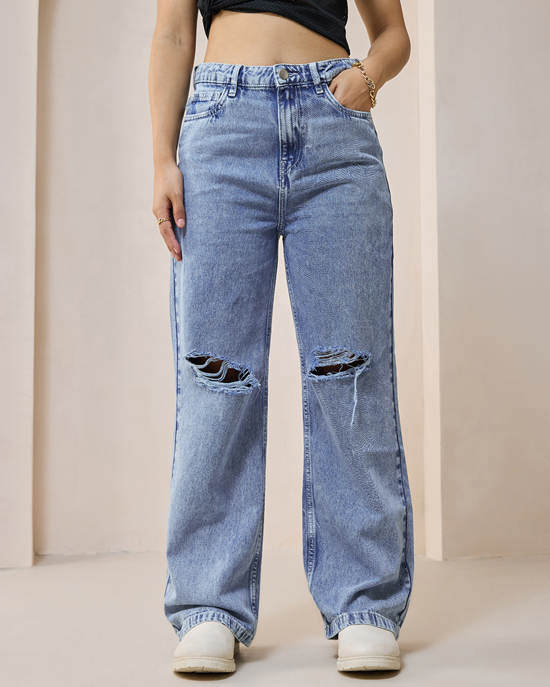 Buy Women's Blue Baggy Straight Fit Distressed Jeans Online at Bewakoof