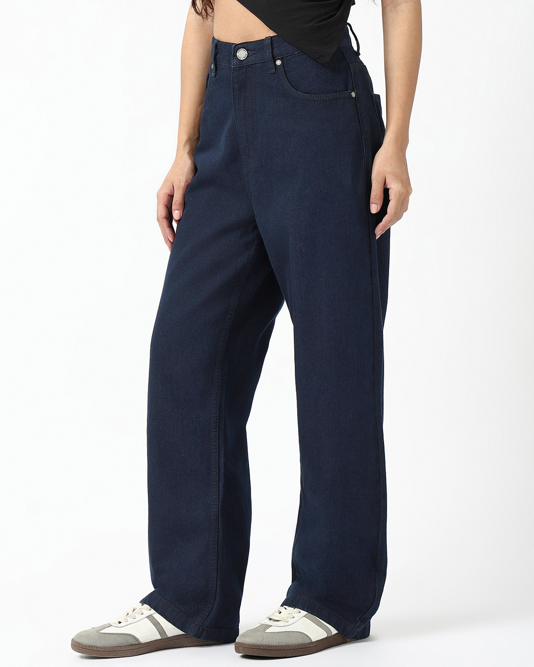 Shop Women's Blue Straight Fit Jeans-Back