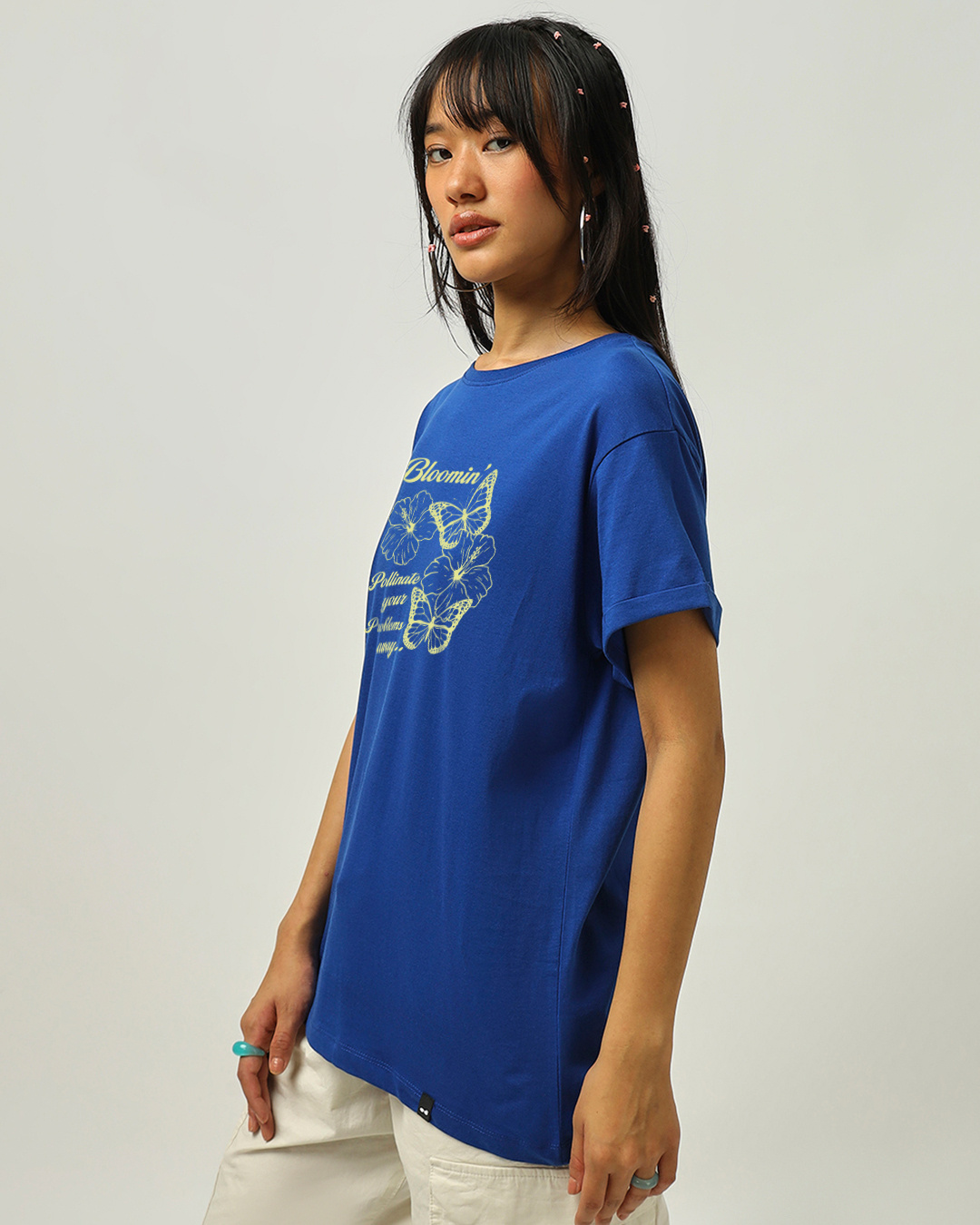 Shop Women's Blue Bloomin Graphic Printed Boyfriend T-shirt-Back