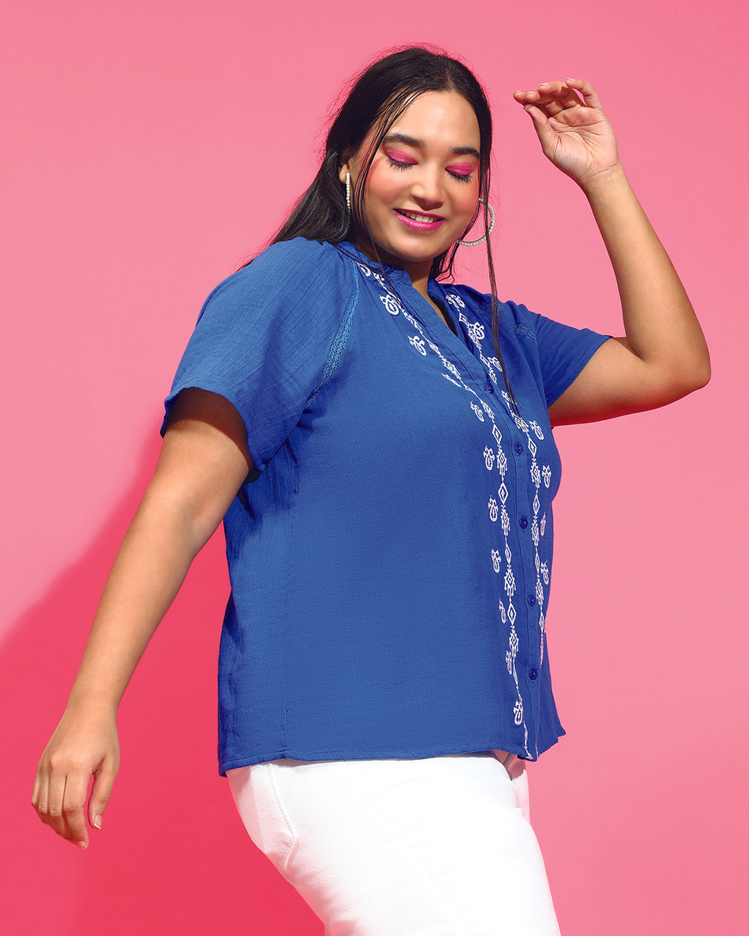 Shop Women's Blue Embroidered Relaxed Fit Plus Size Shirt-Back