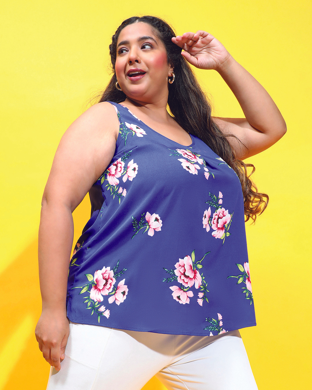 Shop Women's Blue Floral Printed Plus Size Top-Back