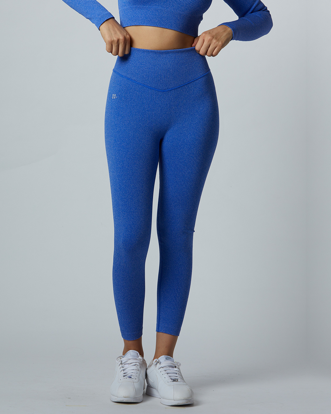 Buy Women's Blue Skinny Fit Sports Tights Online at Bewakoof