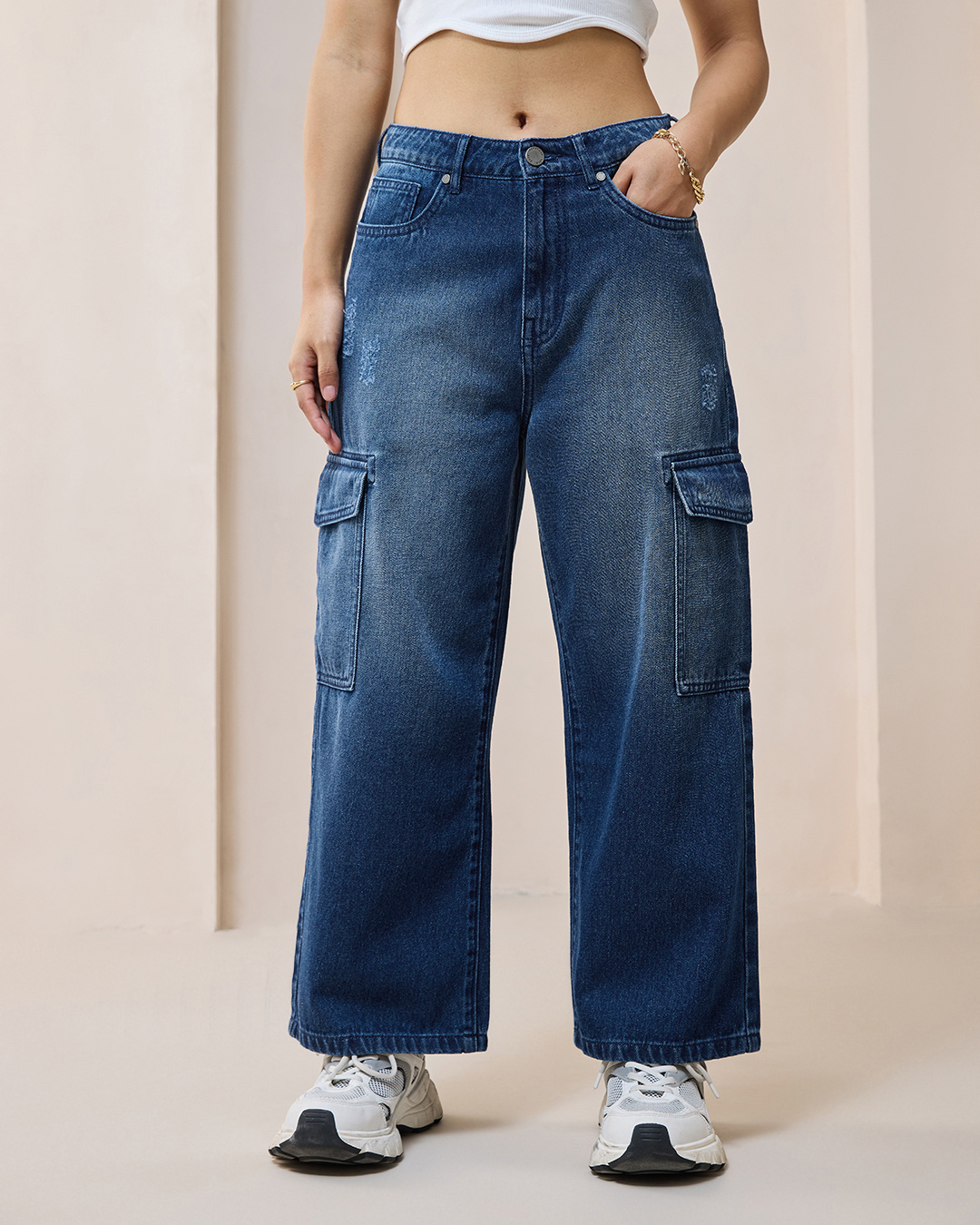 Shop Women's Blue Baggy Straight Fit Cargo Jeans-Back