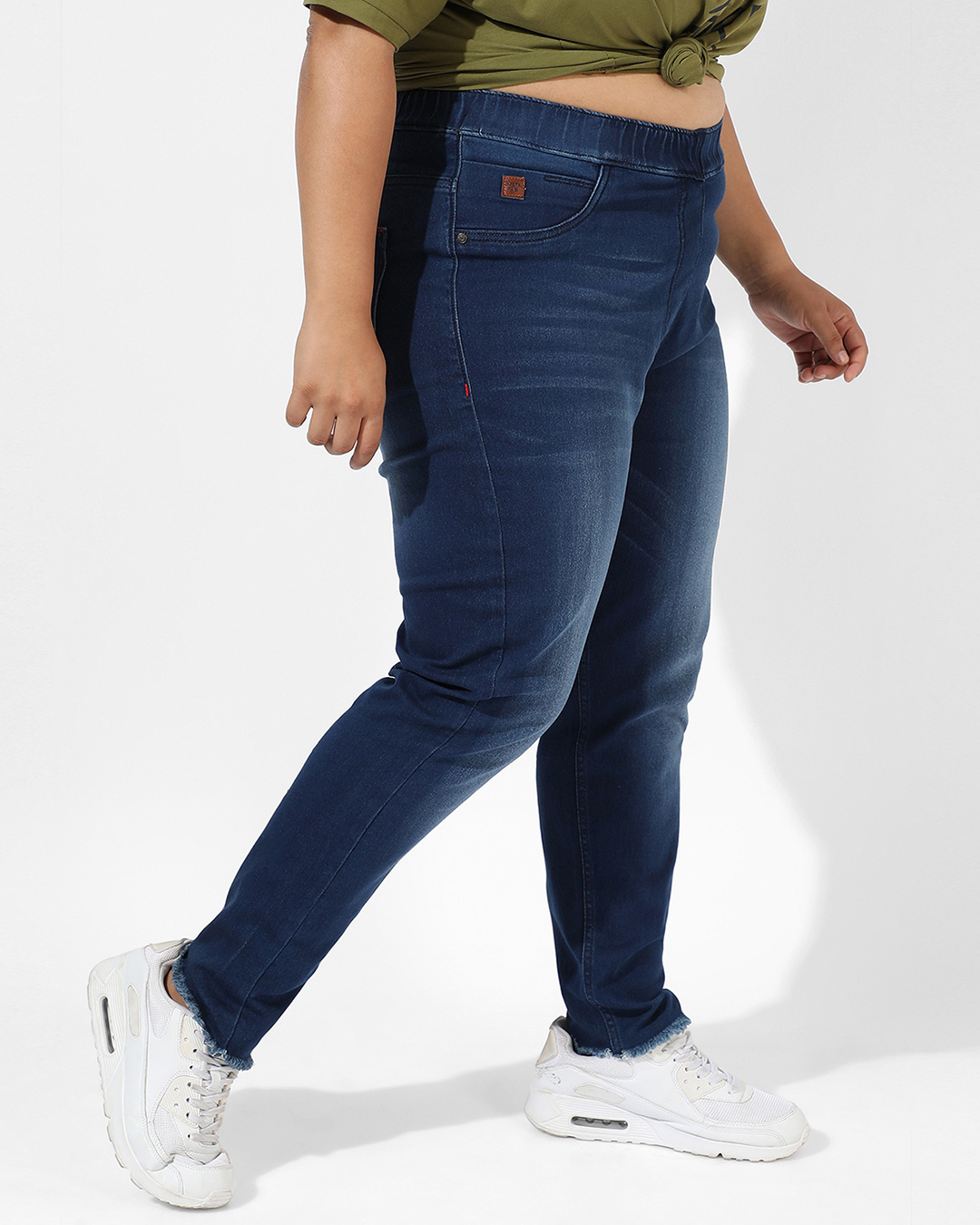 Shop Women's Blue Washed Slim Fit Plus Size Jeans-Back