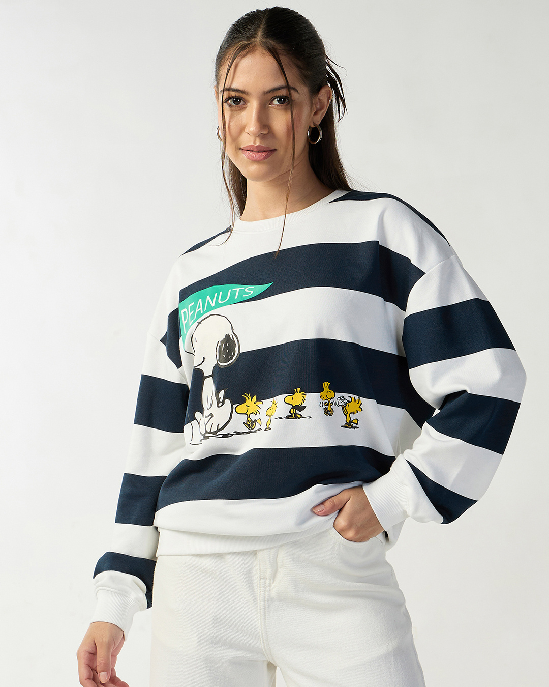 Shop Women's Bright White & Blue Peanuts Graphic Printed Oversized Sweatshirt-Back