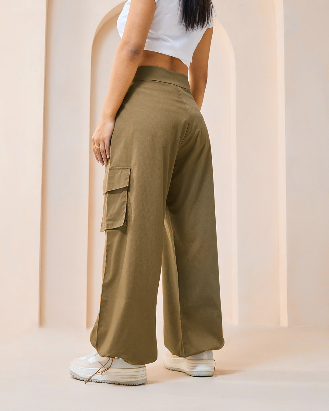 Buy Women's Brown Cargo Pants Online at Bewakoof