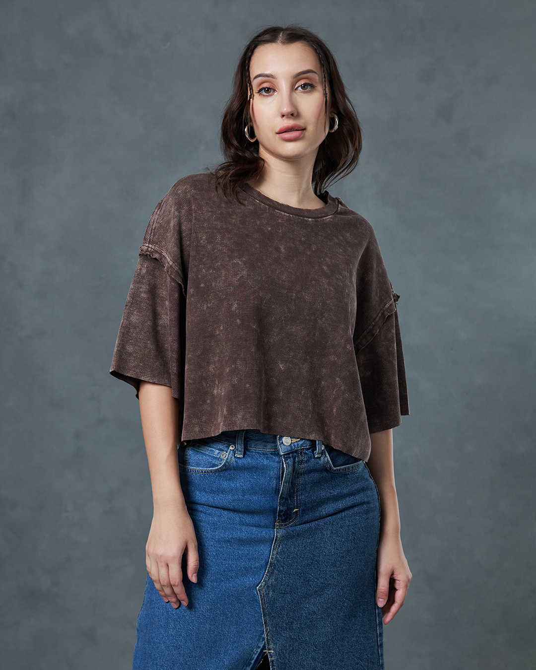 Shop Women's Brown Oversized Acid Wash Short Top-Back
