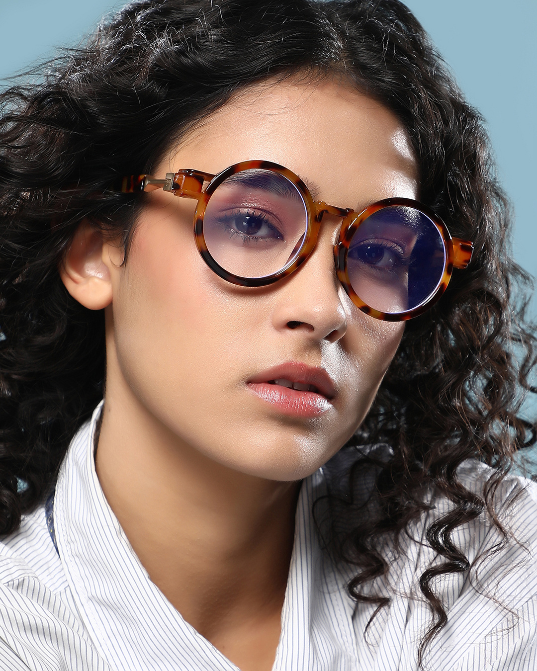 Round Sunglasses for Women (Grey & Pink Lens | Grey Frame - MG7249)